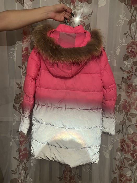 куртка для девочки продаётся