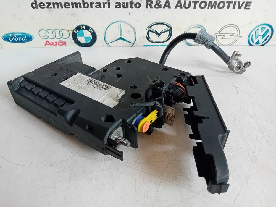 Borna Baterie Plus Cu Capsa Pirotehnica Mercedes E CLass W212 An 2009-2015