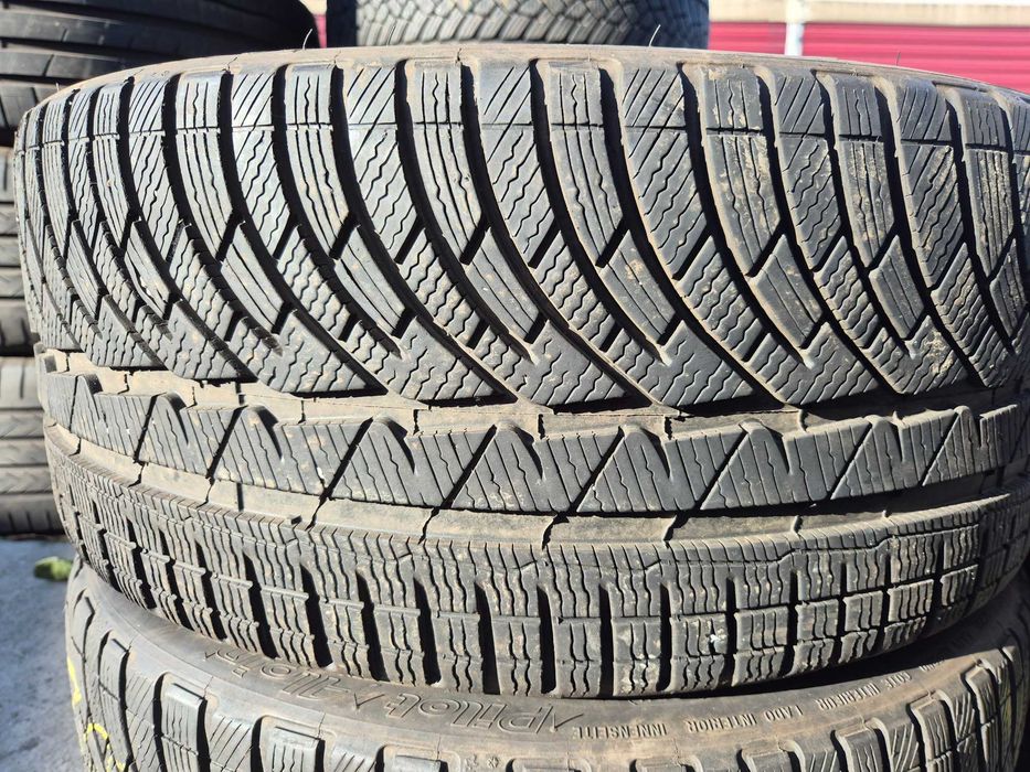 2 Anvelope de IARNA - 235/35/20 92V XL - Michelin Pilot PA4 - CA NOI - DOT 2022 !