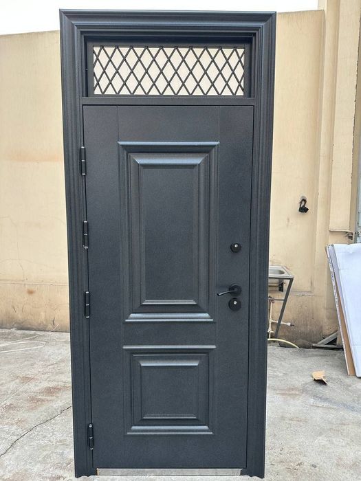 Ajoyib sifatli eshiklari