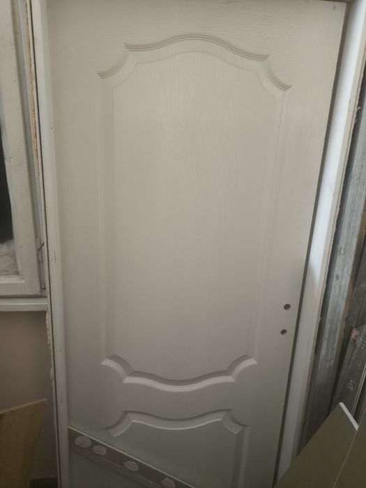 Бяла врата с касата