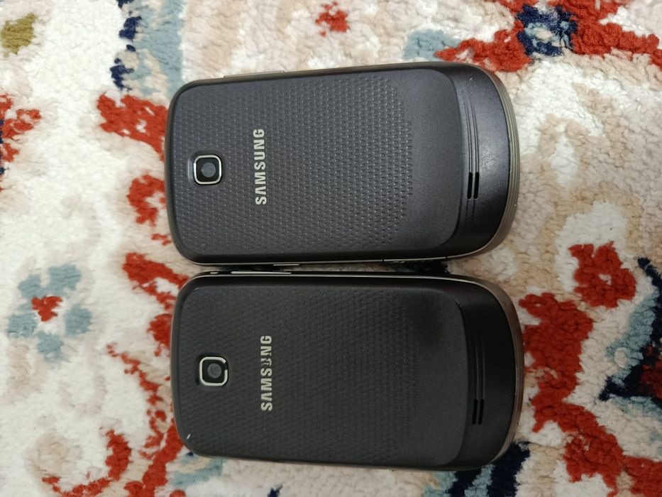 Продам 2 телефона Samsung Galaxy Mini GT-S5570