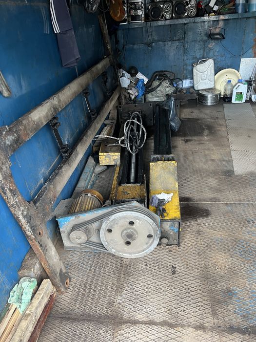 Винтовой  автородьемник