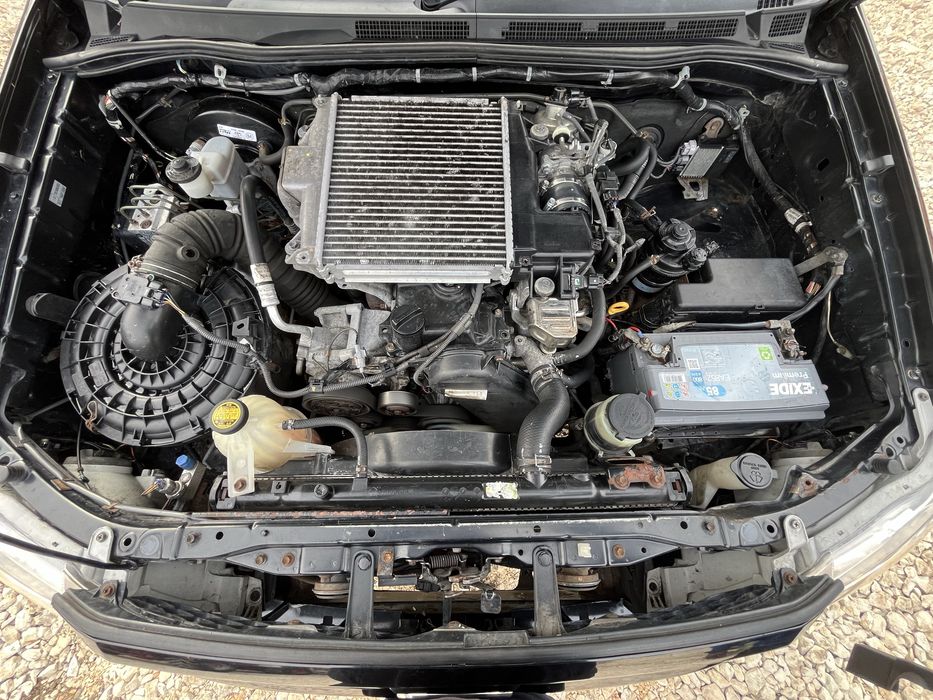 Toyota Hilux 3.0d avtomat na chasti Тойота Хайлукс на части