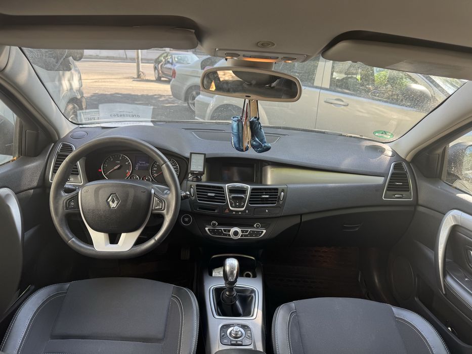 Vand Reanult laguna 3,an 2011 ,distributie pe lant,150 cai putere