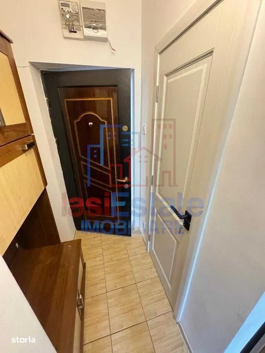 Garsonieră 24 mp, etaj 2, ideală pentru locuit sau înch