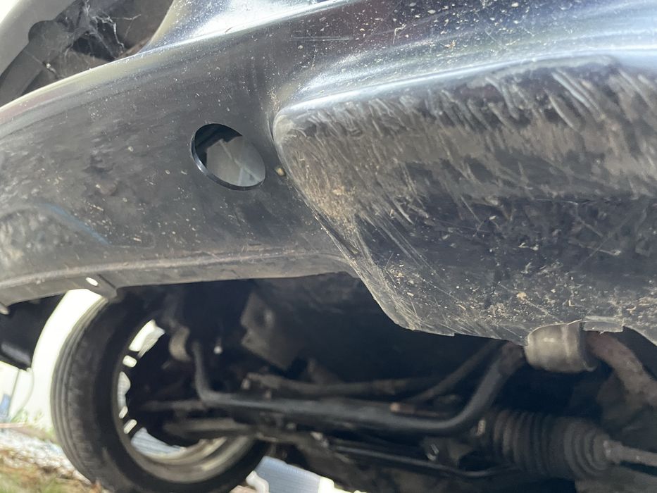 Vand bara fata pachet m tech 2 pentru e46 sedan touring