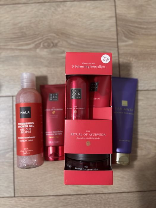 Set Rituals creme de corp, scrub, gel de dus
