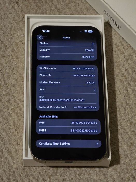 Telefon mobil Apple iPhone 16 Pro Max, 256GB, 5G, Natural Titanium