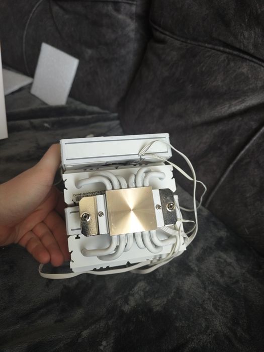 Кулер ID-Cooling Frozn A620 White