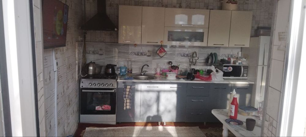 Срочна продаётся дом 5.2 соток 5 комнат. Махаля ленинизм.