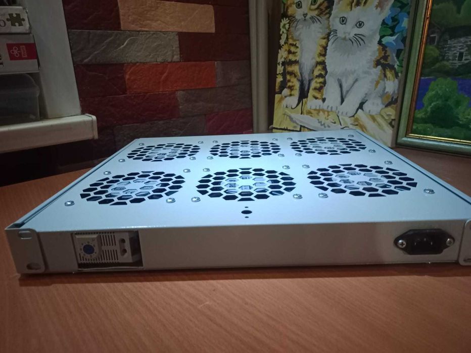 корпус блок вентилятора 1U с термодатчиком, 6 вентиляторный