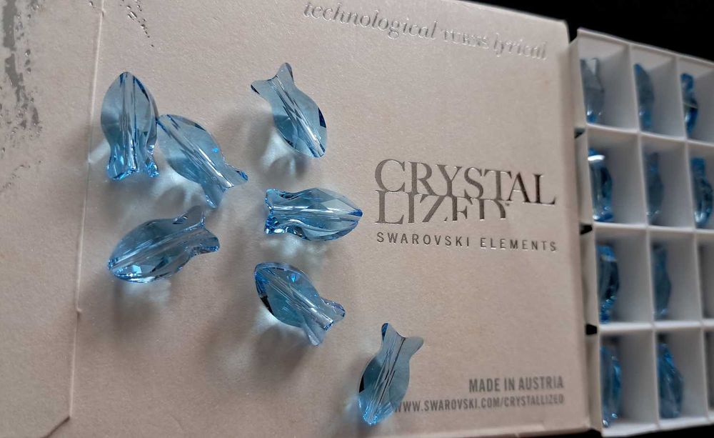 Swarovski Elements кристални рибки висулки и мъниста аквамарин