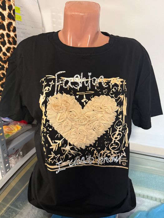 Tricouri damă ,noi  S-M,L-XL