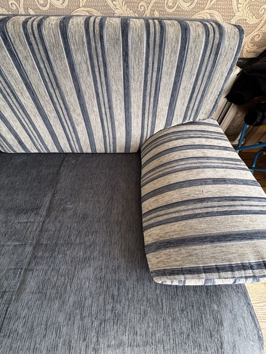 Диван продается