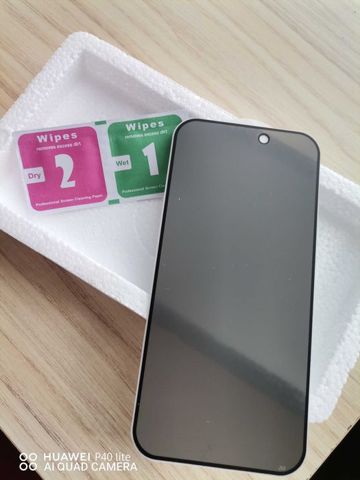 Продавам компект калъфи+протектор