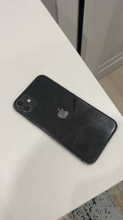 Iphone 11 , 64