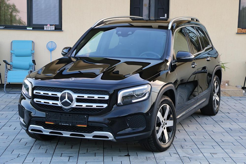 MERCEDES-BENZ GLB
