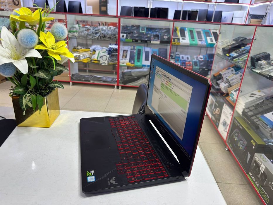 Asus Tuf Gaming  360$