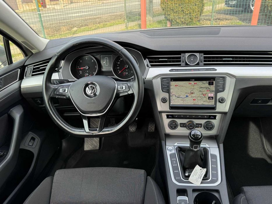 Volkswagen Passat 2015 2.0 TDI Comfortline BlueMotion Euro 6 Cash Rate