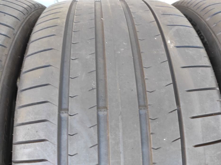 Летни гуми Pirelli 285/40/22 и 325/35/22