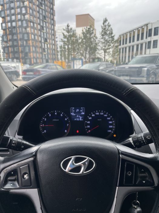 Продаю hyundai accent
