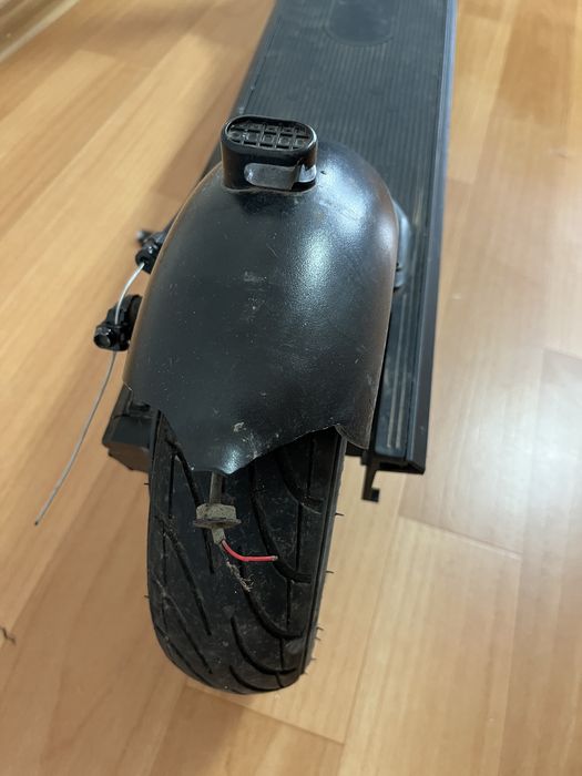 Продам электросамокат Neoline T24