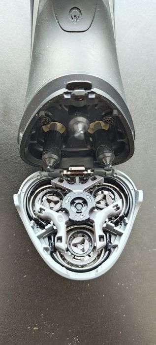 Shaver Philips Seria 3000 Pt 727