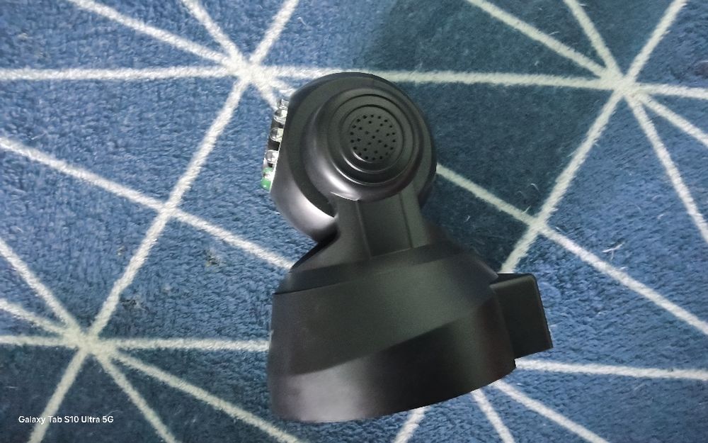 Camera video rotativă EasyN model F-M136