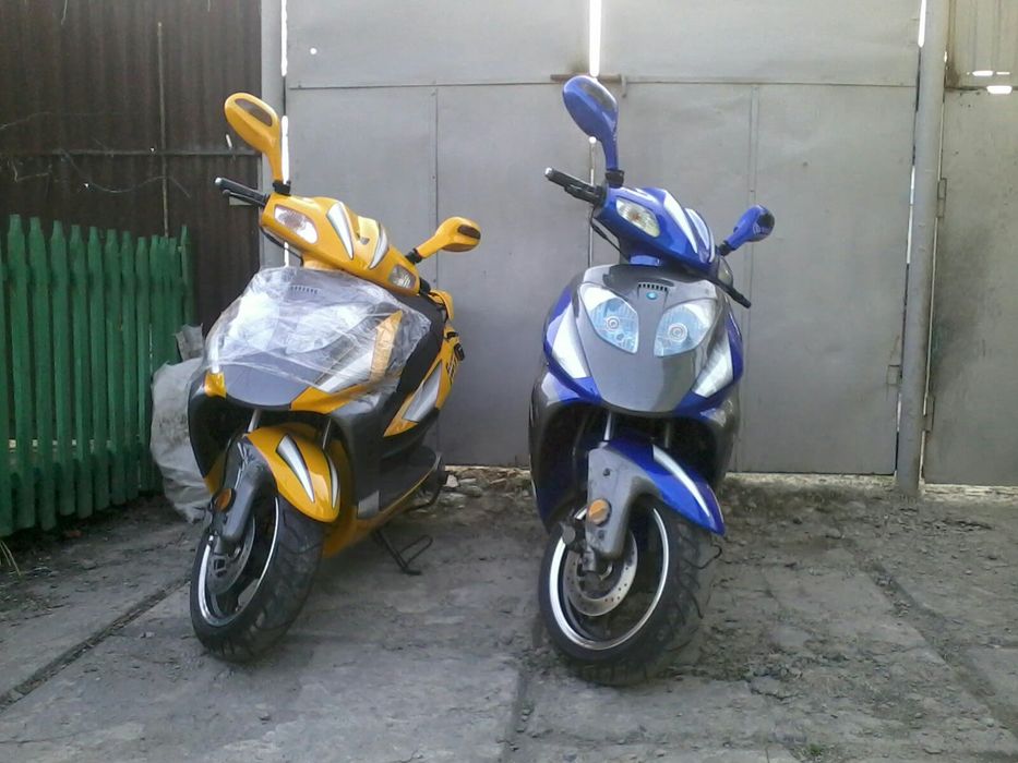 Продам скутер фиерик в идеальном состоянии