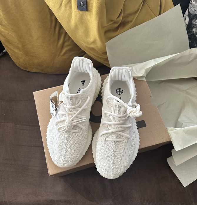Adidas Yeezy Boost 350 V2 Bone ORIGINALI