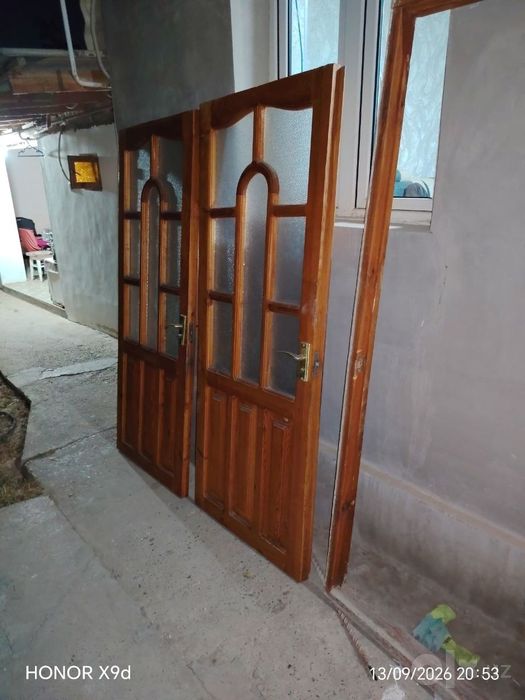 Продается дверь деревянные