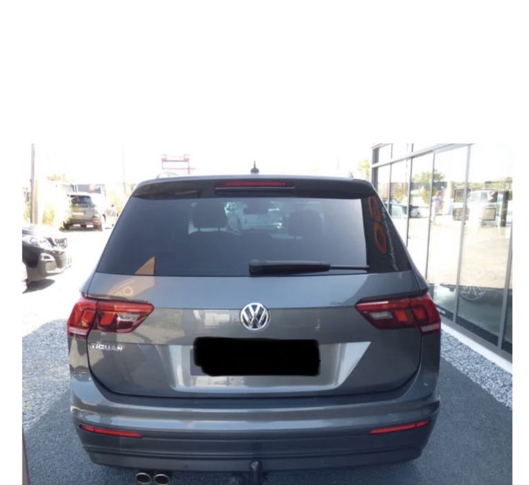 VOLKSWAGEN Tiguan 2020 — imagine 3