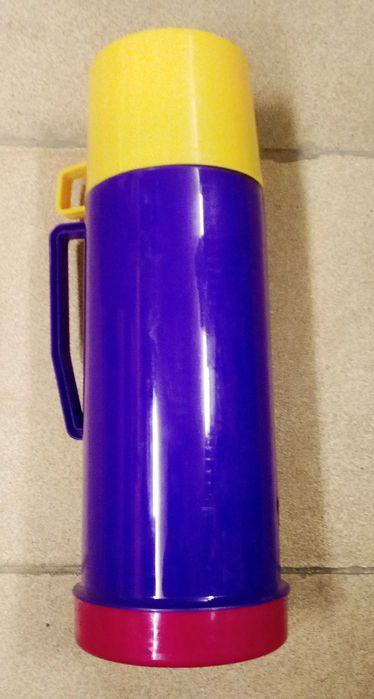 Продам! Термос новый