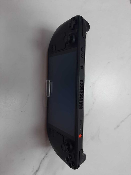 UP Bucuresti/ Consola Valve Steam Deck, OLED 7.4 inch/Garantie