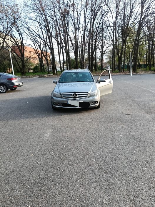 Mercedes c220 an 2010