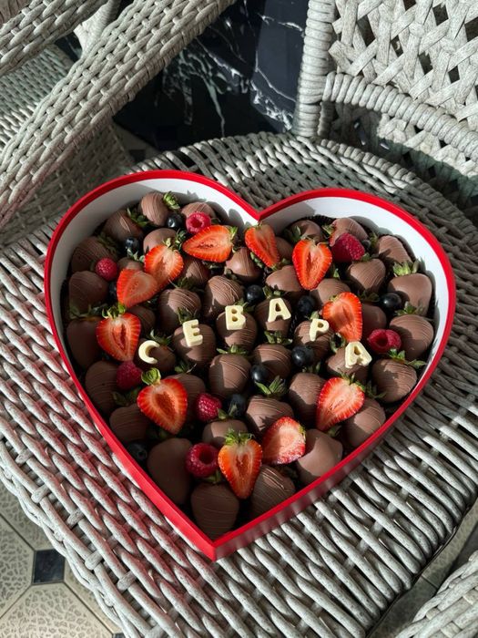 Клубника в шоколаде набор Узбекистан Подарок