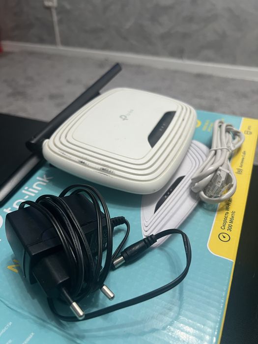 Продам Wi-Fi роутер TL-WR841N