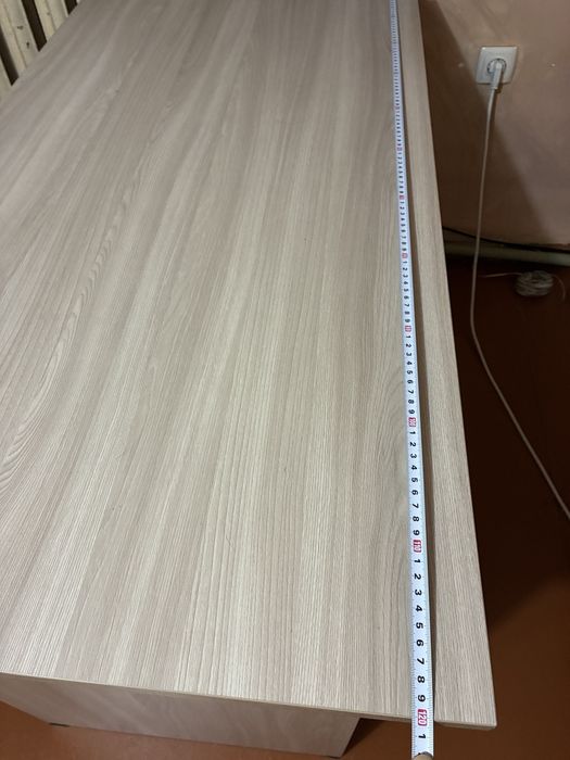 Диван, стол, тумбочка