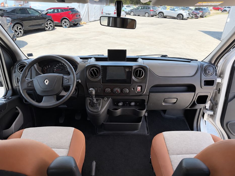 Кемпер - ⁠Бус: Renault Master, 2015г, 174000км