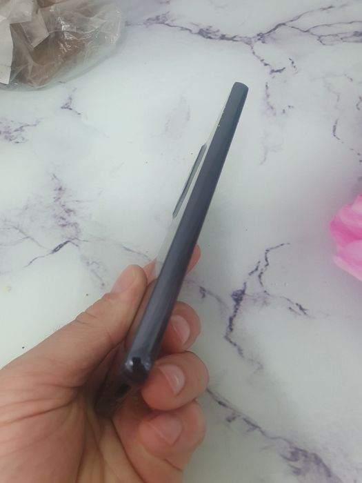 Телефон смарифон samaung а53 5g