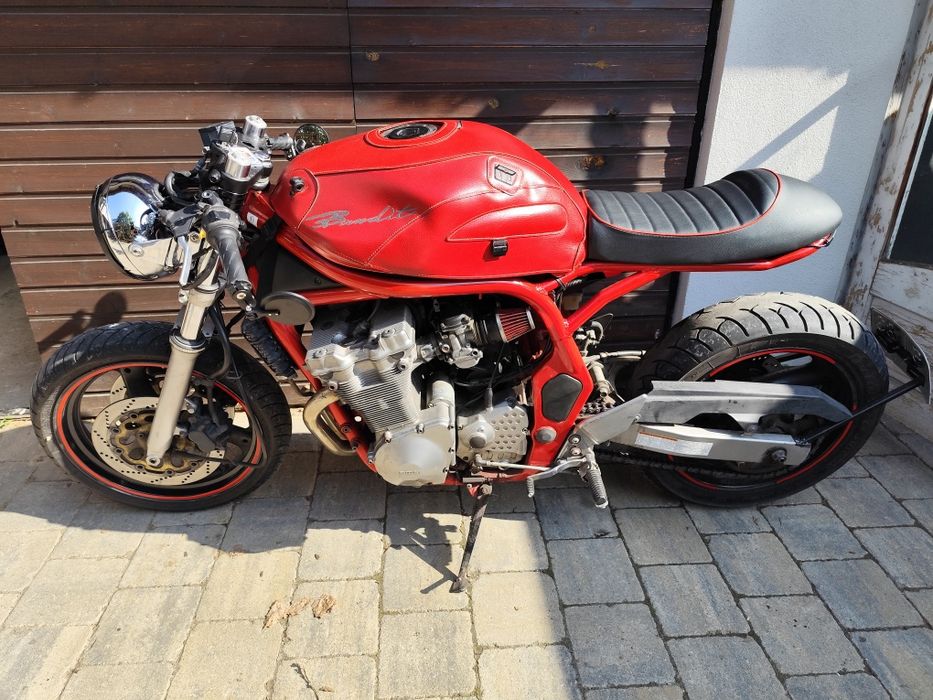 Suzuki bandit 600 cafe racer