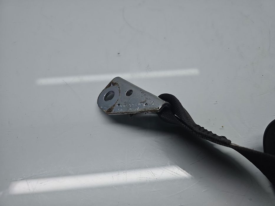 Centura dreapta spate Volkswagen Golf 6 (5K1) [Fabr 2009-2013] 1K6857