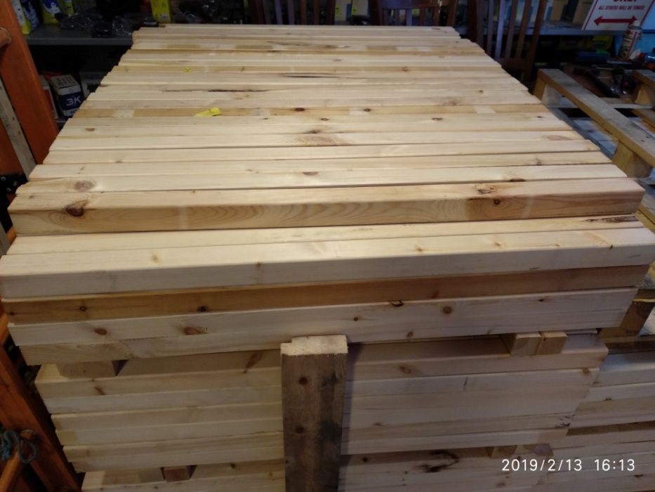 Дървени колчета за кашпи, огради, парапет, саксии