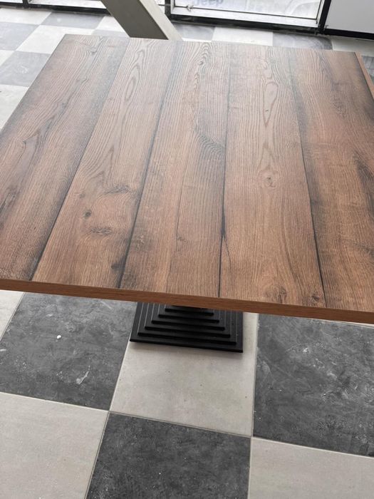 Маси по поръчка на клиент