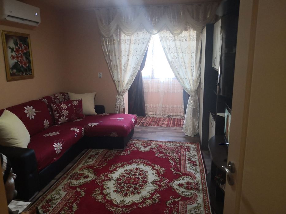 Vand apartament 1 camera in Jimbolia