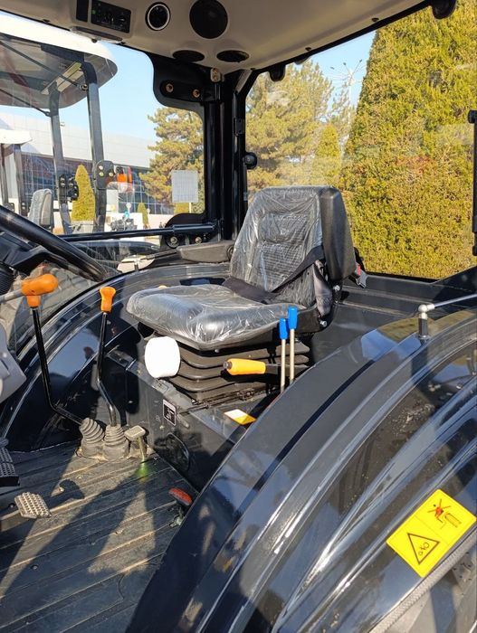 Трактор | Трактр | Италия бренди FARMLEAD Traktor