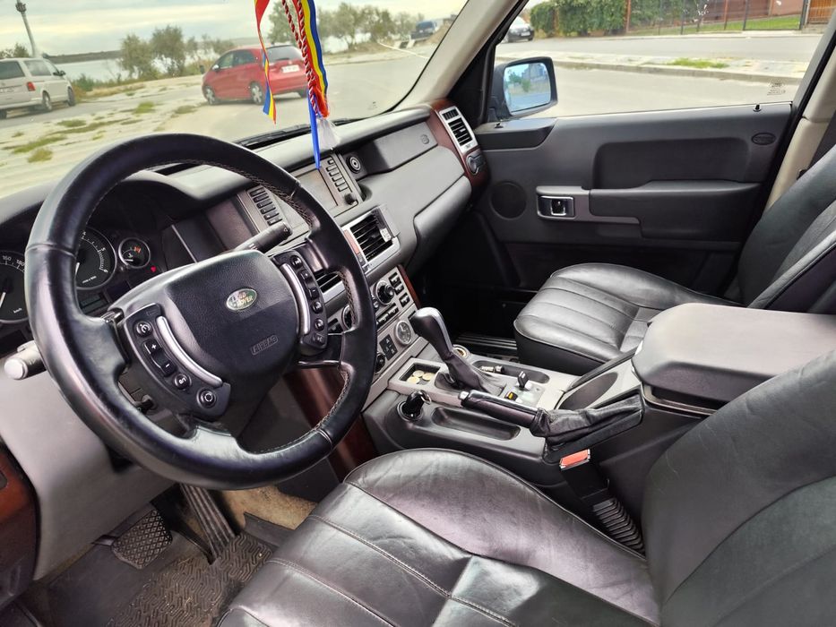 Vând Land Rover Vogue