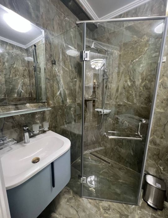 СРОЧНО АРЕНДА! 2-ком квартиры с хорошим новым ремонтом,ор-р метрой БИЙ