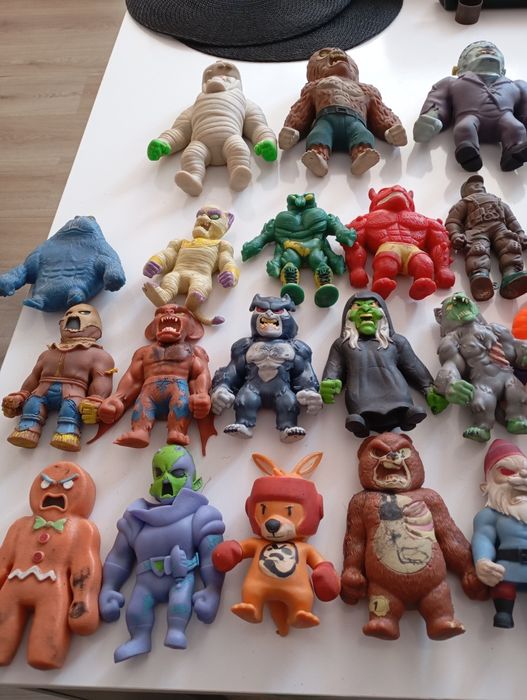 Разтегачи кукли ..